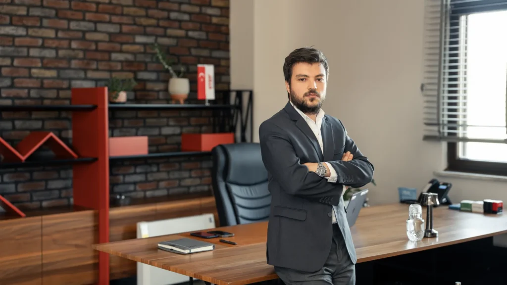Adoba Global veri odaklı marka geliştirme ve e-ticaret stratejisini temsil eden dijital ekosistem görseli