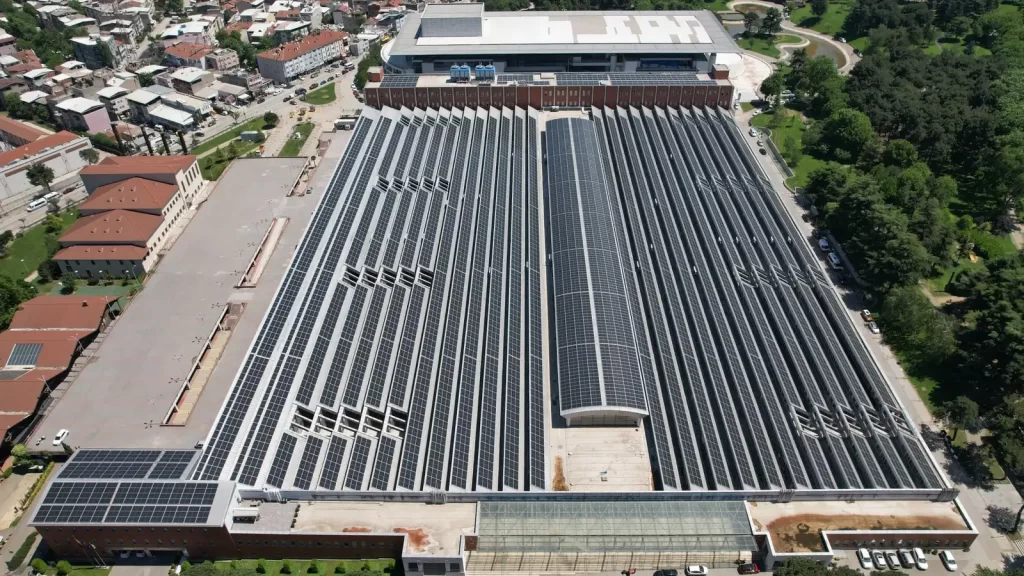 Sanayi tesislerinde güneş enerjisi sistemleri ve GES yatırımları