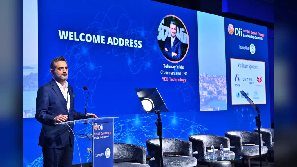 İstanbul’da düzenlenen 16. Dii Desert Energy Liderlik Zirvesi katılımcıları ve enerji yöneticileri