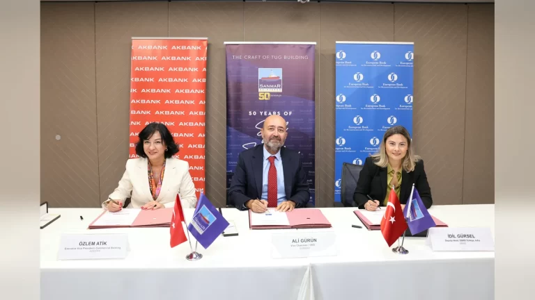 Akbank ve EBRD logosu