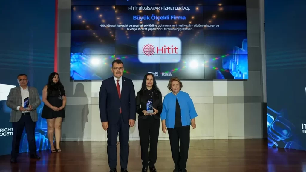 Hitit yöneticileri İTÜ BeeTech Ödül Töreni'nde