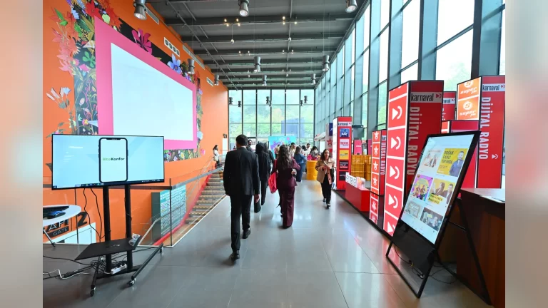 Meetup İstanbul 2026 programı afişi