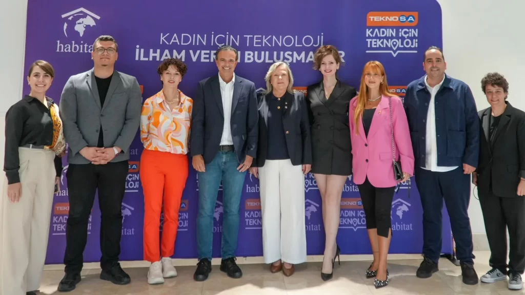 Kocaeli Sanayi Odası’nda gerçekleştirilen Kadın için Teknoloji İlham Veren Buluşmalar Paneli
