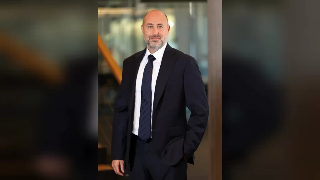 TOM Katılım Bankası Genel Müdürü Yiğit Çağlayan portresi